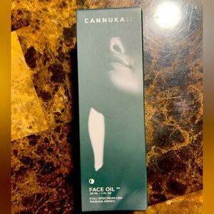 Brand new Cannuka face oil
